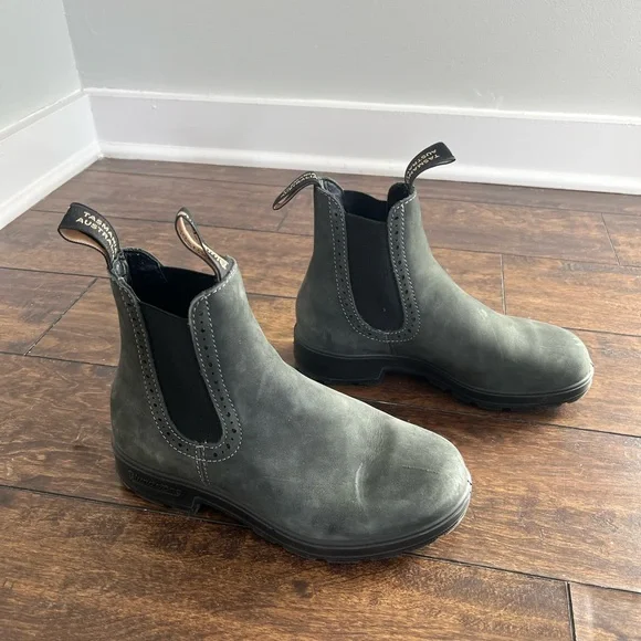 Blundstone Women’s Originals #1630 sz 6.5 / 3.5 AU Rustic black Hiking Outdoor